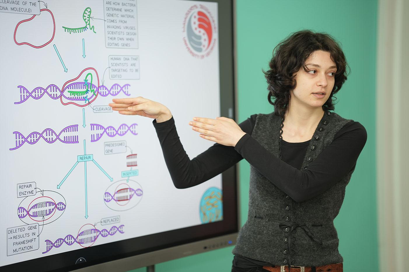 ბაქსვუდის სკოლის უფროსკლასელები საქართველოს უნივერსიტეტის მეცნიერებისა და ტექნოლოგიების სკოლას ესტუმრნენ